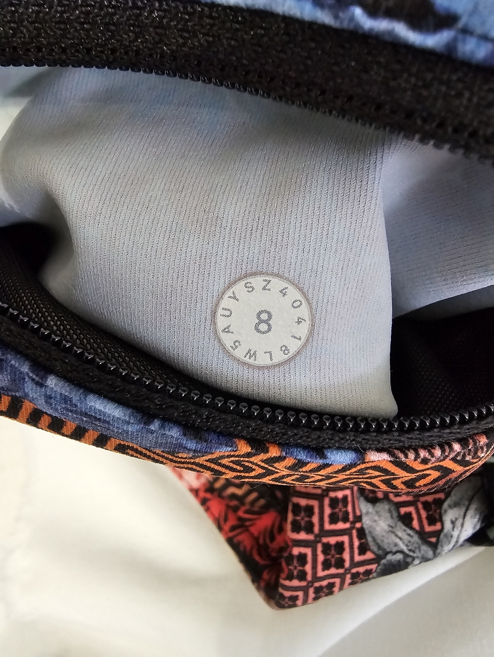 Lululemon Size 8 Floral Patchwork Leggings Black Multicolor Yoga Pants - Picture 6 of 10